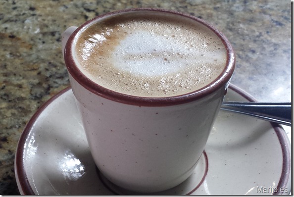 Un cafecito en la Vía Argentina de Panamá