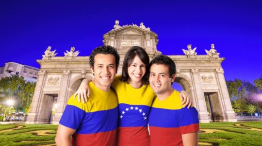 No es cierto que España esté «cerrando las puertas» a los venezolanos